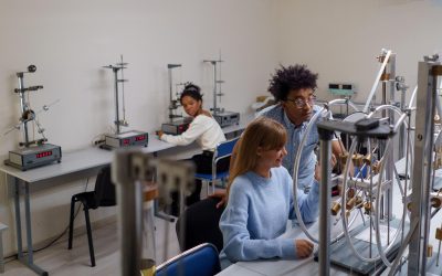 Tres universidades socias del GCU destacan entre las titulaciones universitarias con mayor nota de acceso en España